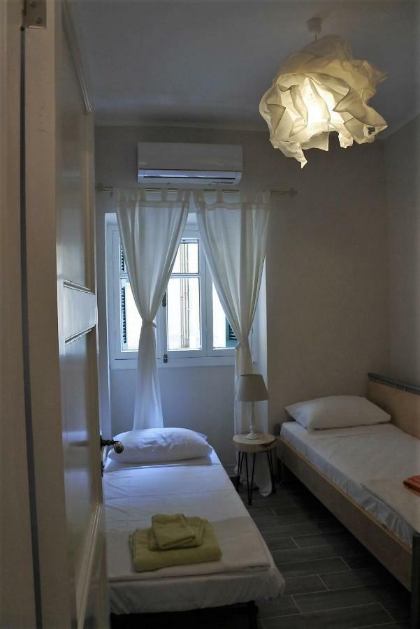 Kondessa Corfu Old Town Apartment Exteriör bild